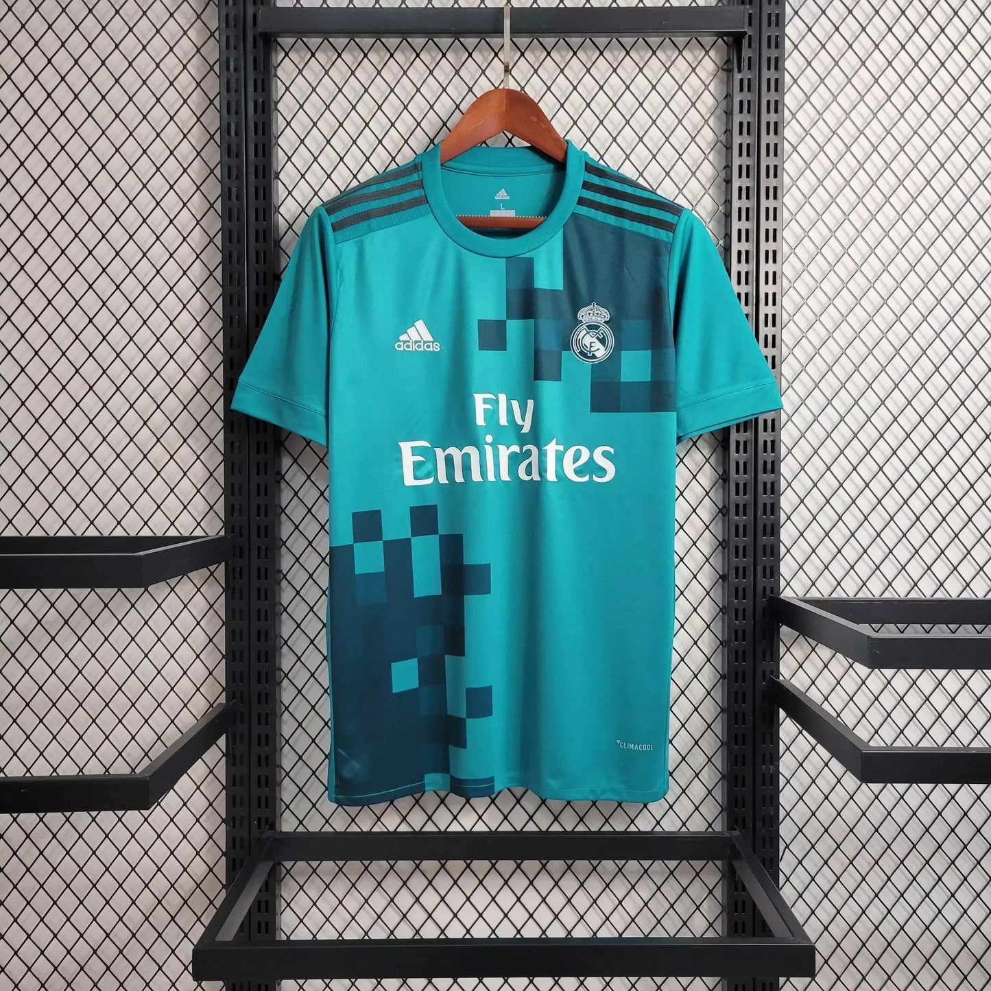Real Madrid Third 17/18 Retro