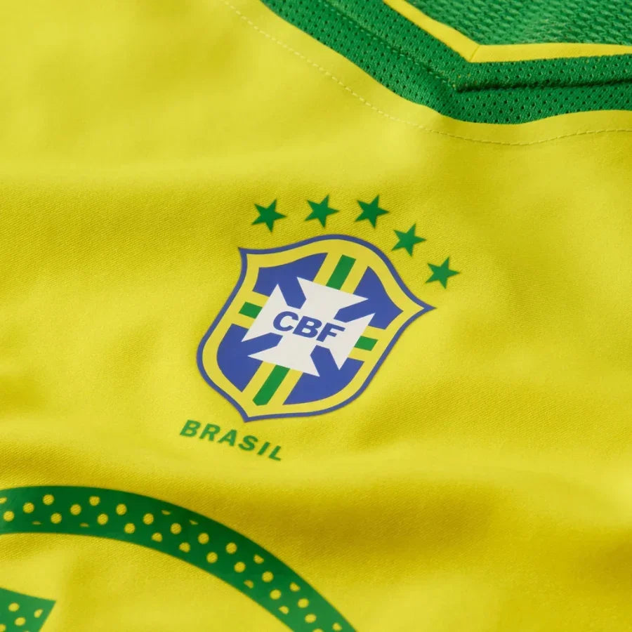 Brazil Ronaldinho #10 Retro 2004 Jersey