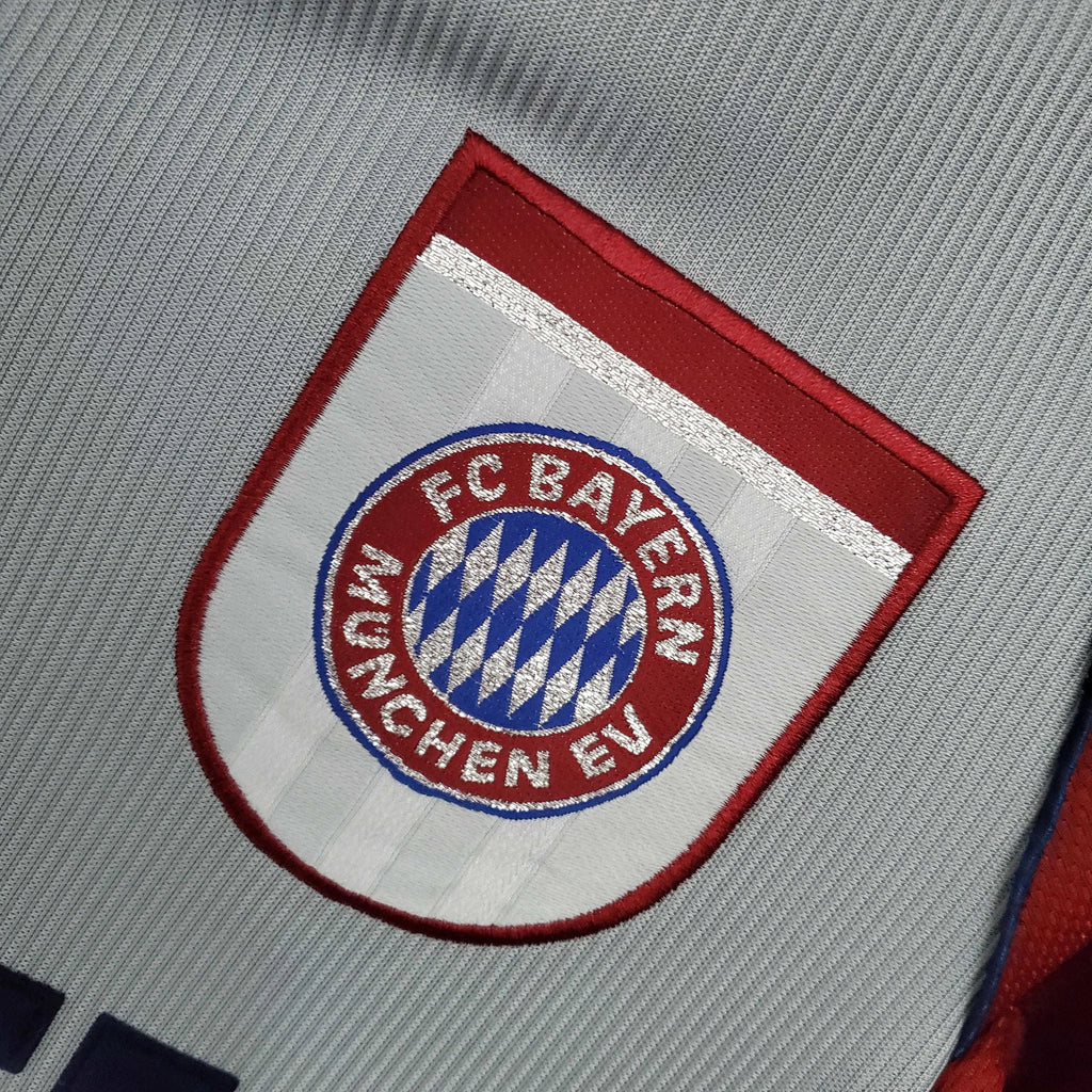 Bayern Munich Retro 1998/1999 Jersey