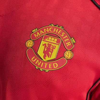 Manchester United Home 25/26 Jersey - Women's