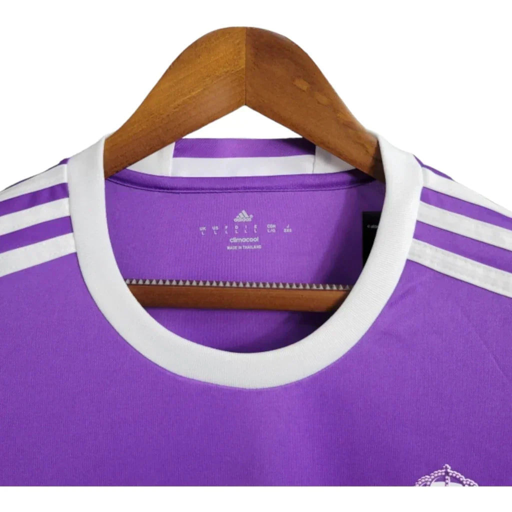 Real Madrid Retro 17/18 Jersey