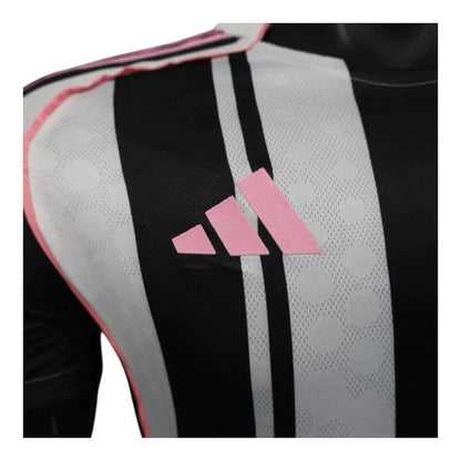 Juventus Home 25/26 Jersey - Player Version